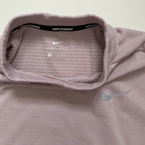 Nike DryFit Running Sweater - Picture 3 of 5